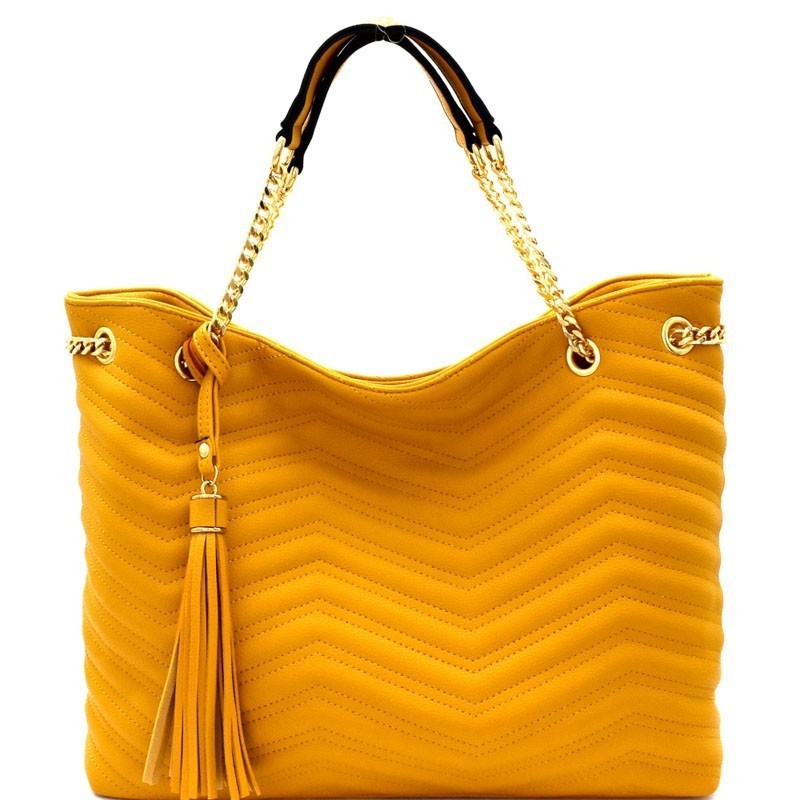 chevron quilted handbag